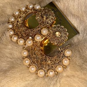 Imitation/artificial Pearl earrings